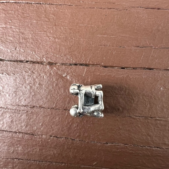 Chamilia Charm ~ Sterling Silver ~ Children Playing - Picture 2 of 10